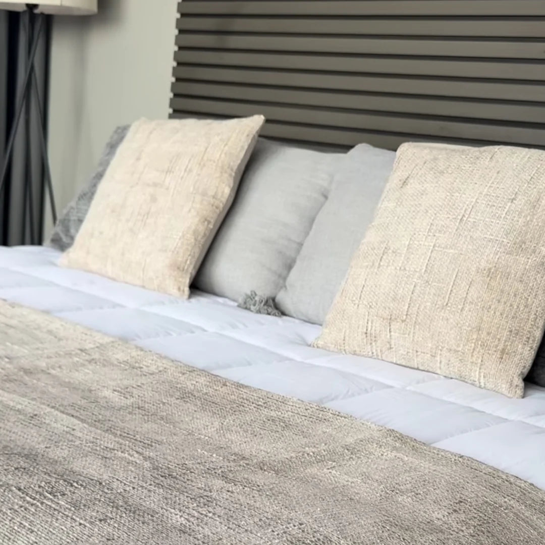 Cojín Tejido Beige Onnas