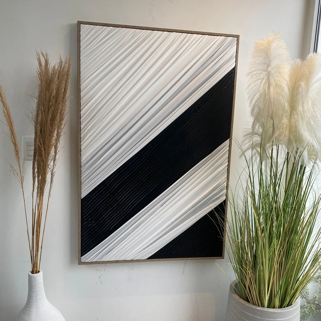 Cuadro Decorativo Diagonal 120x80 Onnas colgado en la pared