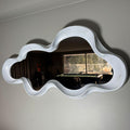 Espejo Nube Blanco 100x47 Onnas colgado en la pared