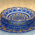 Set de loza 12 piezas Doral diseño mandala azul, platos apilados