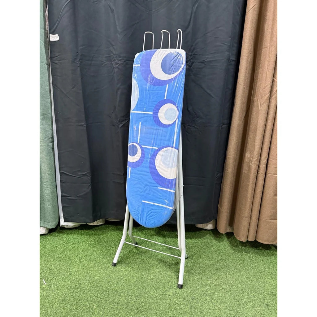 Tabla de planchar con funda azul de círculos, abierta, Onnas